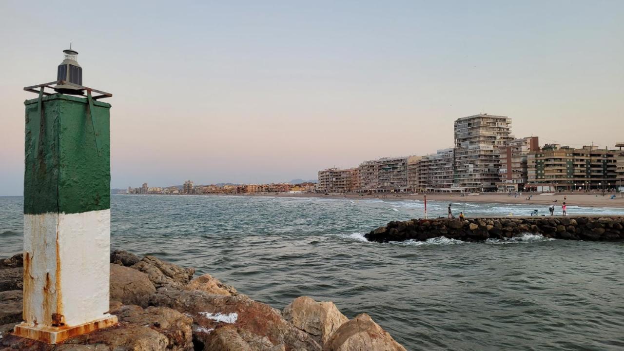 Beachfront House, Valencia, Wifi, Paddle Surf Board, Incredible Views Sueca Zewnętrze zdjęcie